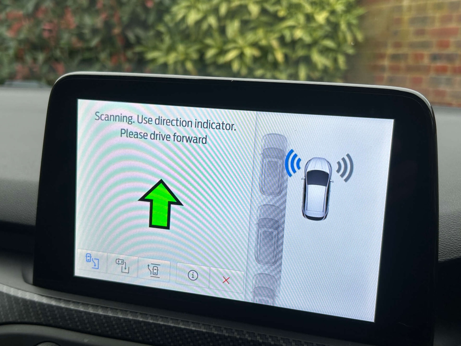 Used Ford Focus 2020 for sale - 77749071: Photo 24