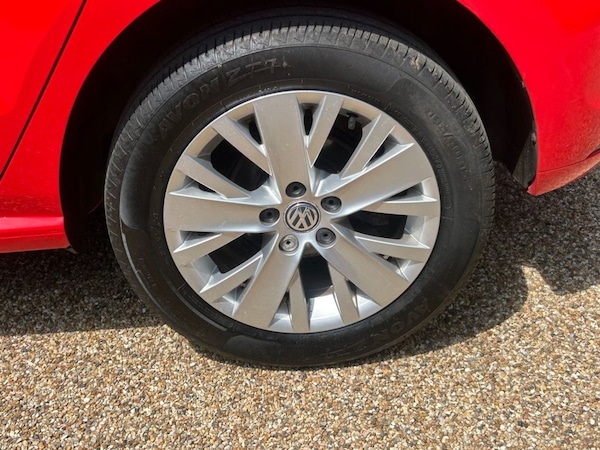 Used Volkswagen Polo 2015 for sale - 74065640: Photo 15