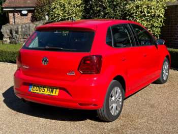 Used Volkswagen Polo 2015 for sale - 74065640: Photo