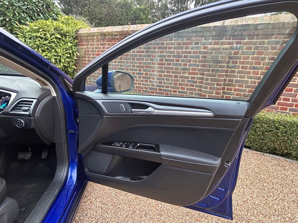 Used Ford Mondeo 2016 for sale - 76286199: Photo 22