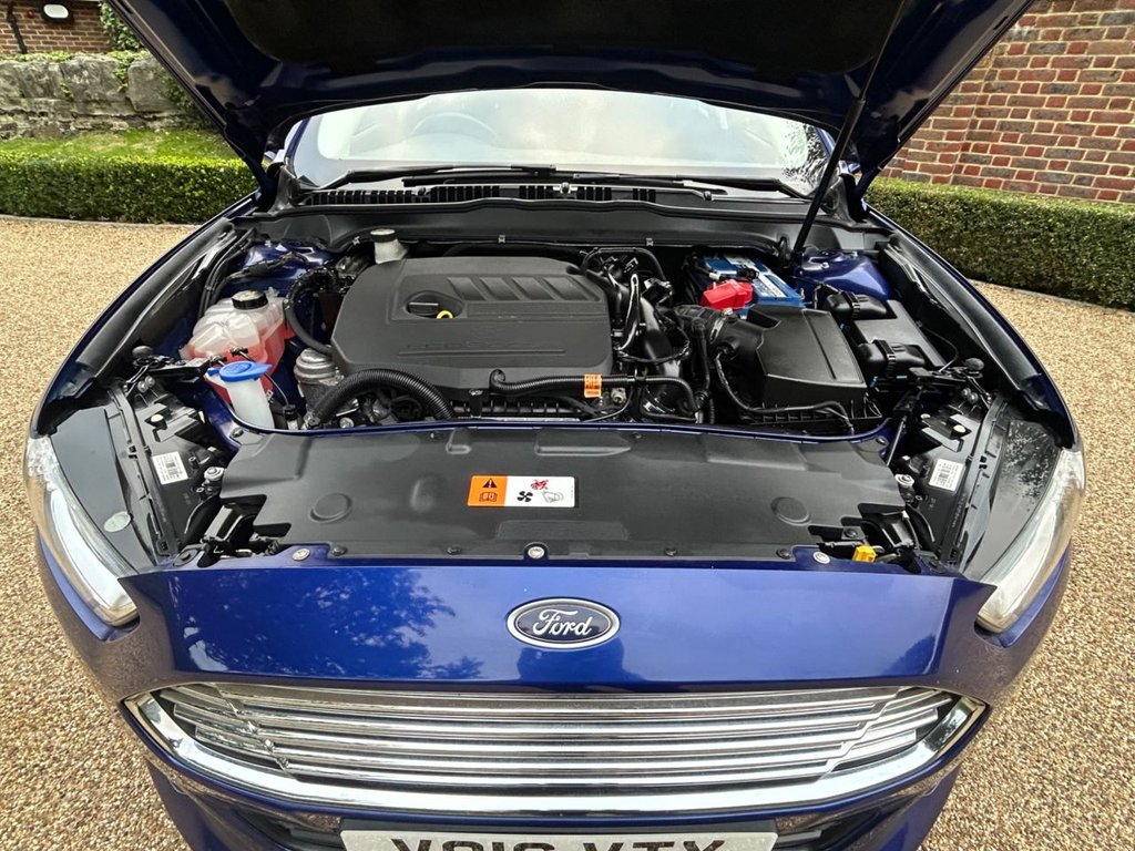 Used Ford Mondeo 2016 for sale - 76286199: Photo 8