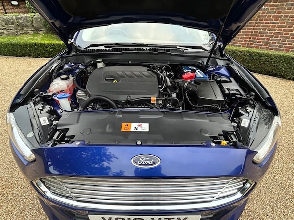 Used Ford Mondeo 2016 for sale - 76286199: Photo 8