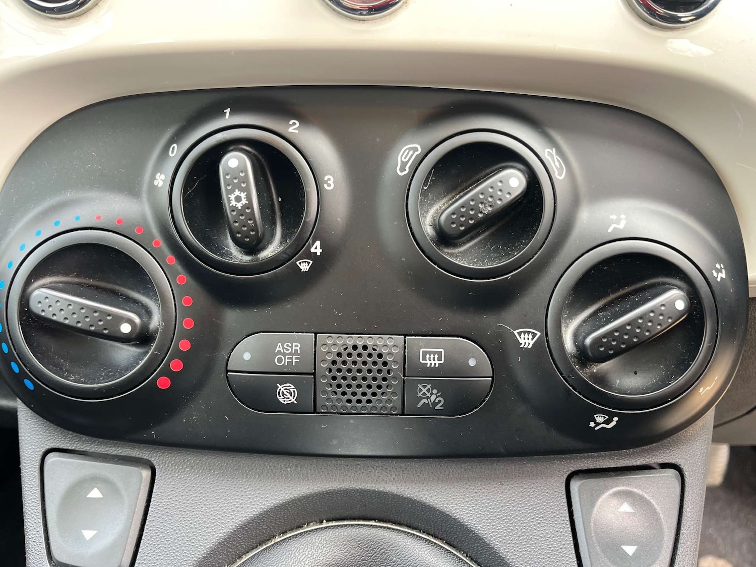 Used Fiat 500 2014 for sale - 77916400: Photo 17