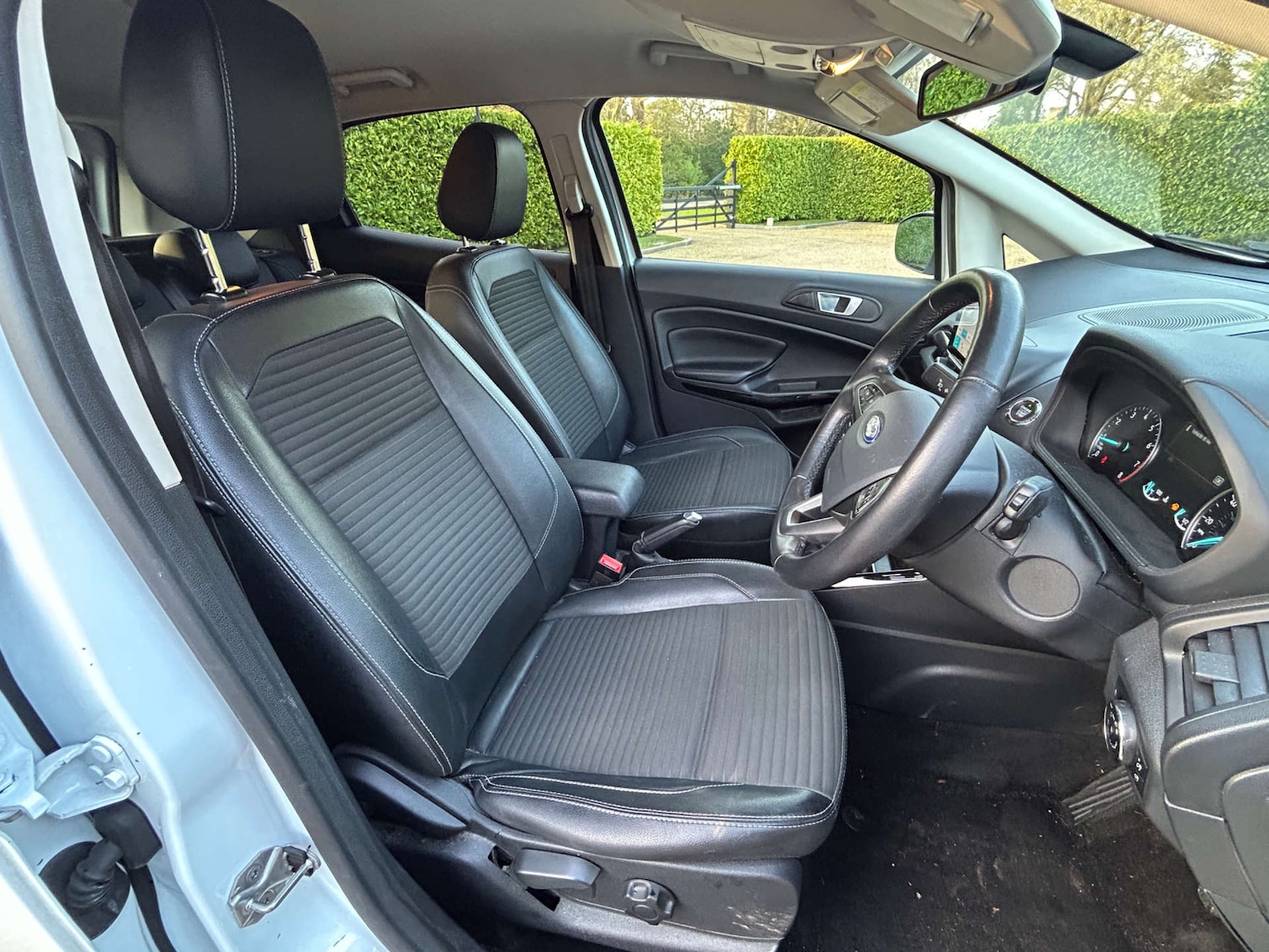 Used Ford Ecosport 2018 for sale - 77649775: Photo 12