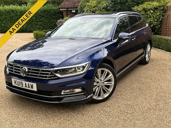 Volkswagen - Passat