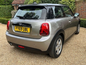 Used MINI Hatch 2019 for sale - 78484417: Photo