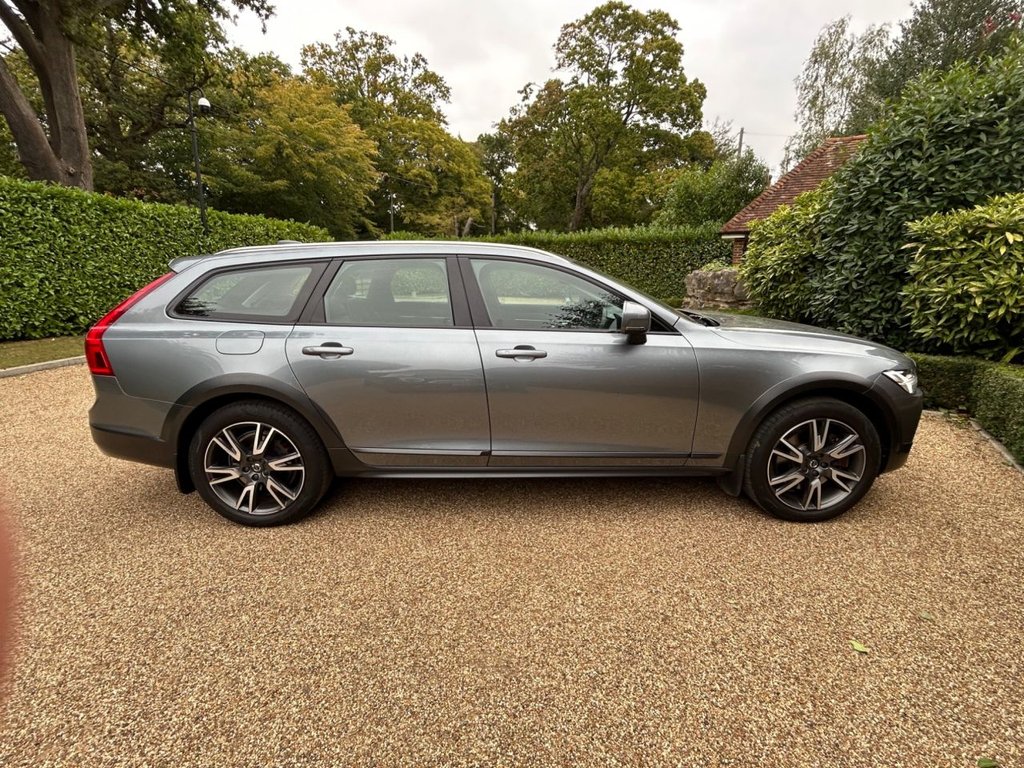 Used Volvo V90 2020 for sale - 76061878: Photo 12