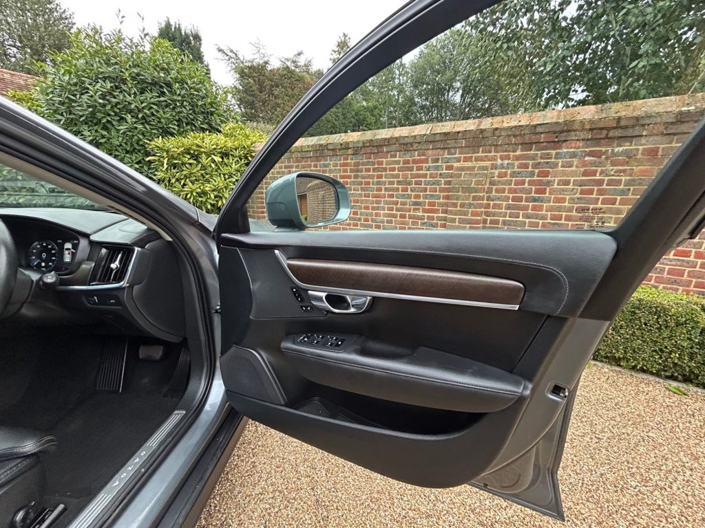 Used Volvo V90 2020 for sale - 76061878: Photo 25
