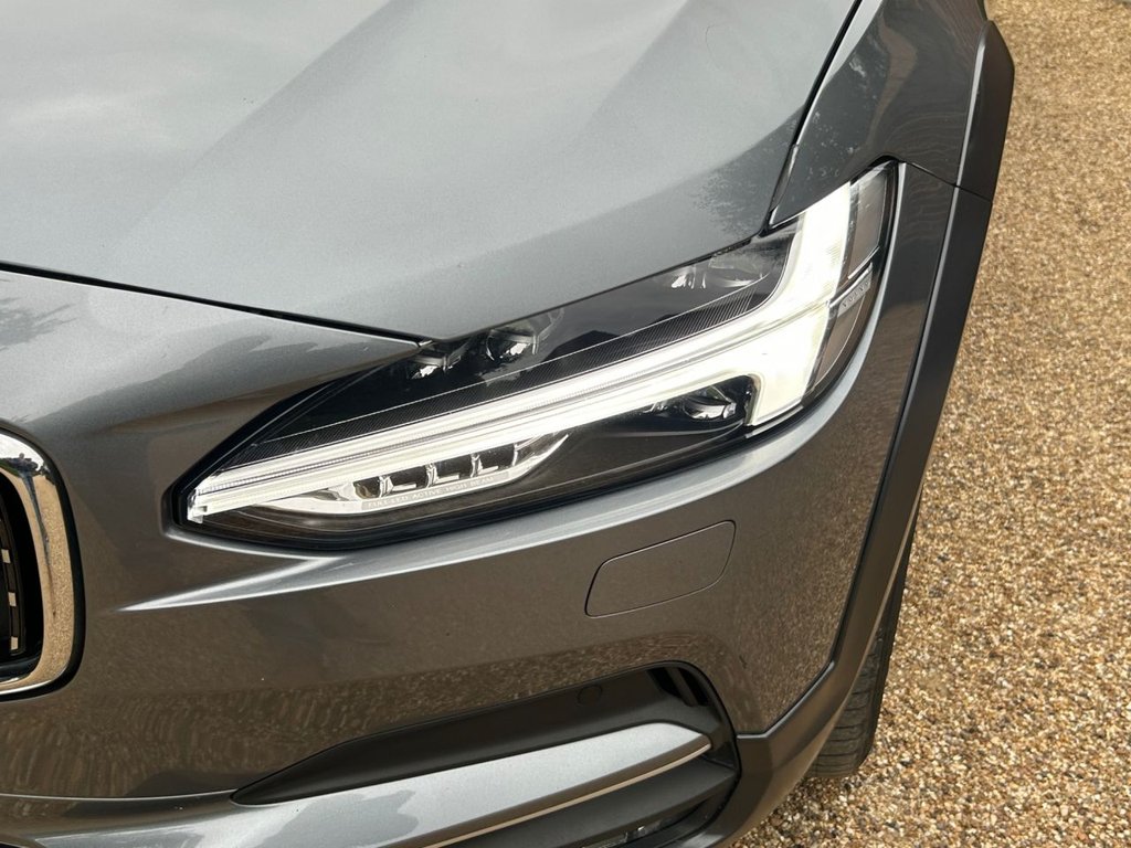 Used Volvo V90 2020 for sale - 76061878: Photo 9