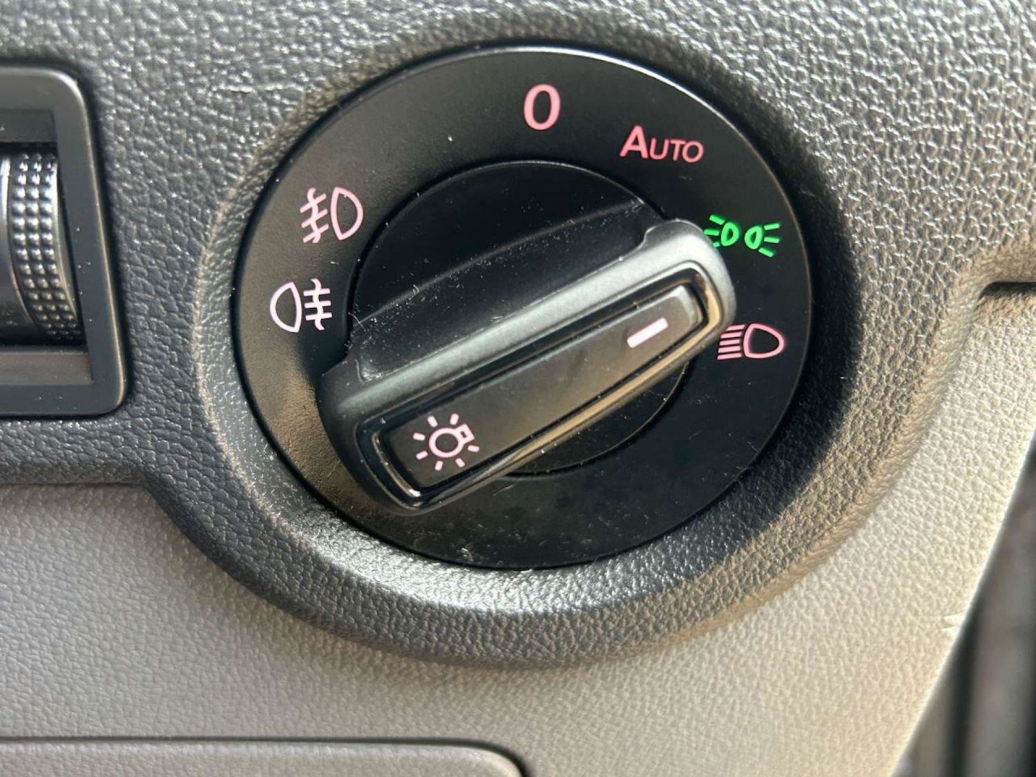 Used Volkswagen T-Cross 2021 for sale - 77086196: Photo 25