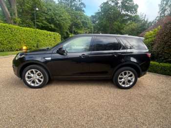 Used Land Rover Discovery Sport 2018 for sale - 74659123: Photo