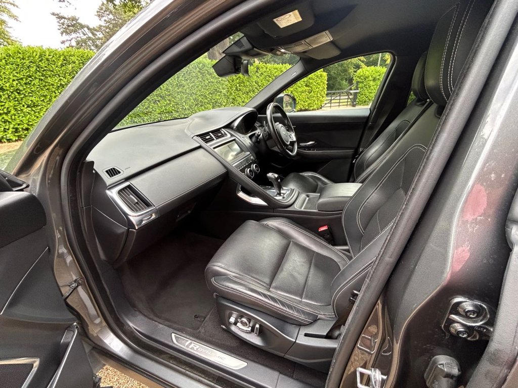 Used Jaguar E-Pace 2019 for sale - 76546448: Photo 12