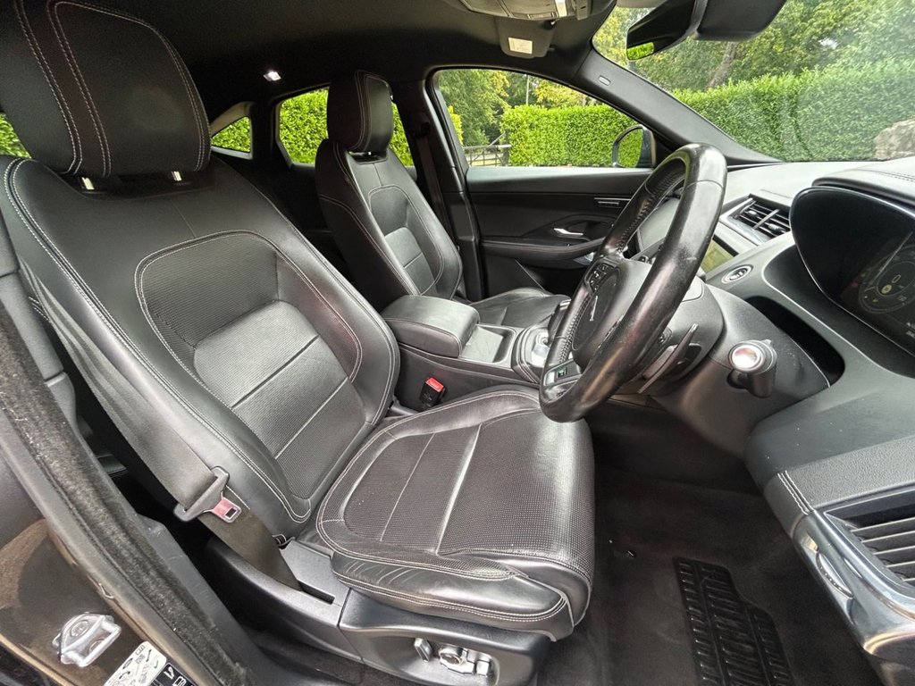 Used Jaguar E-Pace 2019 for sale - 76546448: Photo 18