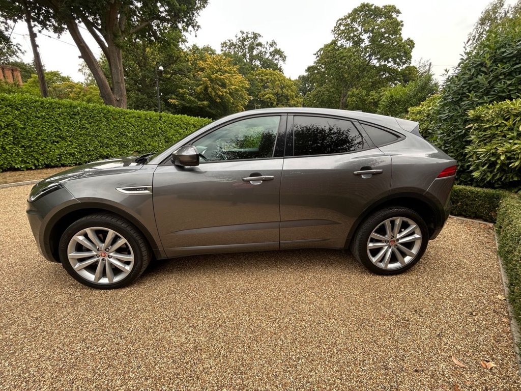 Used Jaguar E-Pace 2019 for sale - 76546448: Photo 3