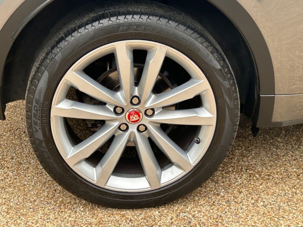 Used Jaguar E-Pace 2019 for sale - 76546448: Photo 38