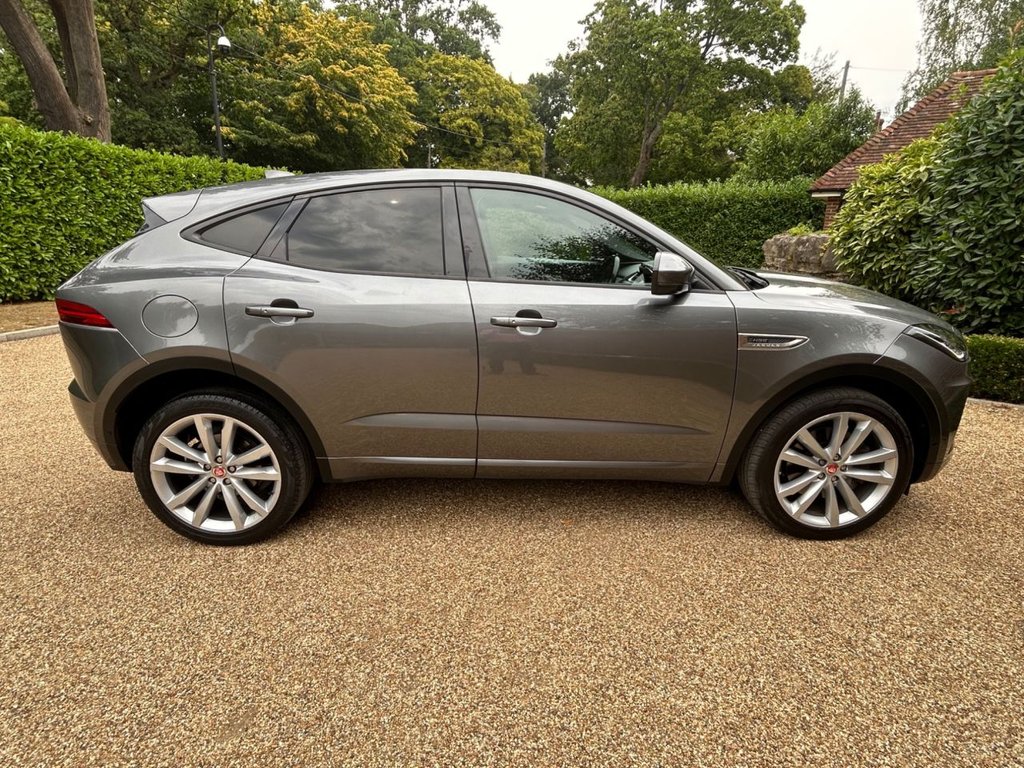 Used Jaguar E-Pace 2019 for sale - 76546448: Photo 4