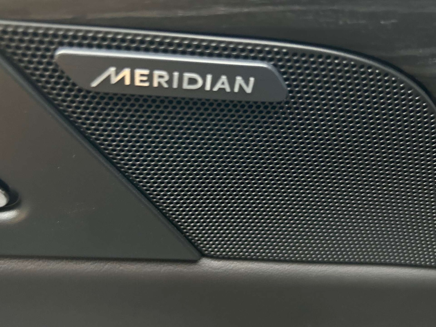 Used Jaguar XE 2015 for sale - 77271554: Photo 22