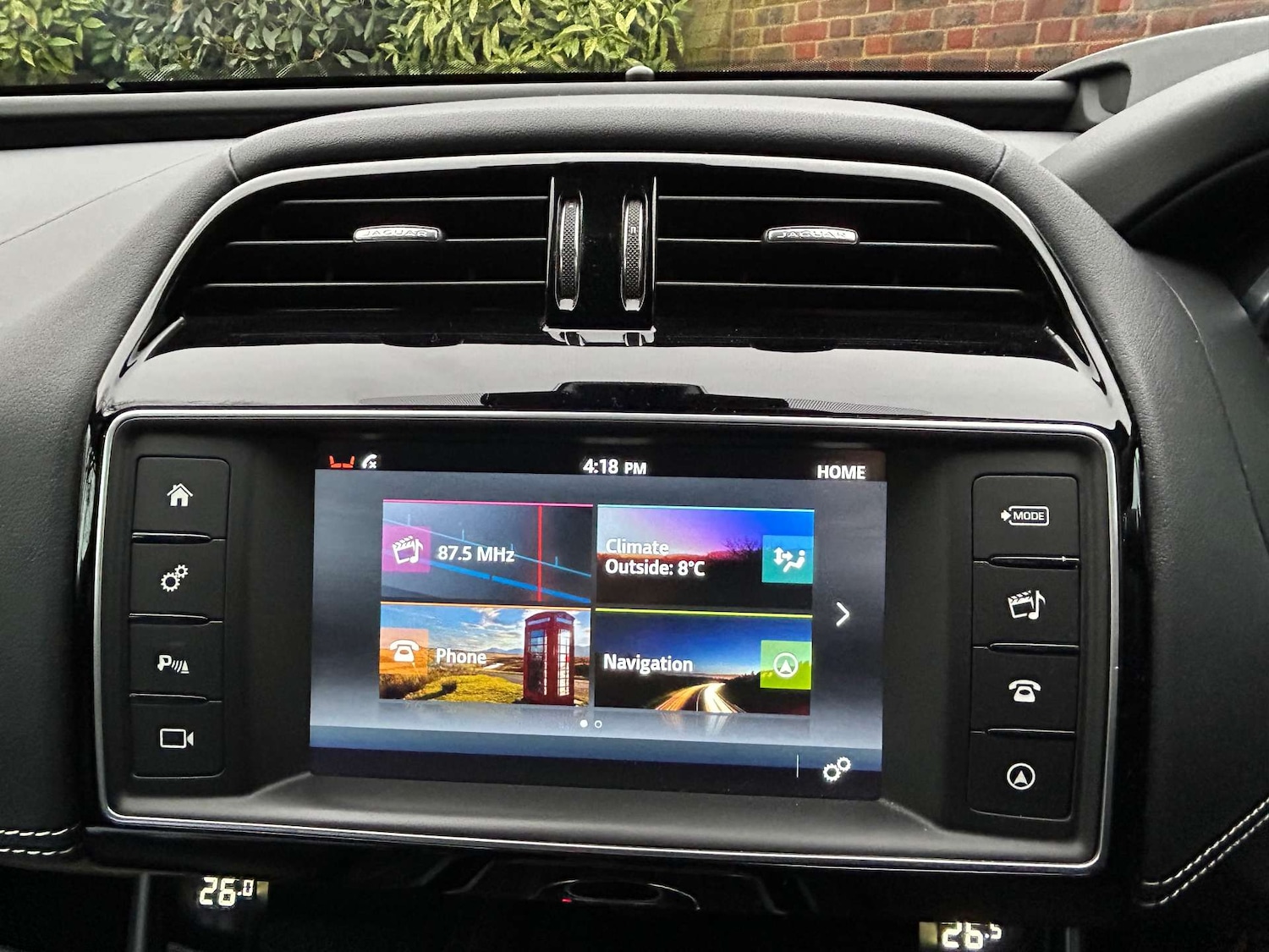 Used Jaguar XE 2015 for sale - 77271554: Photo 30