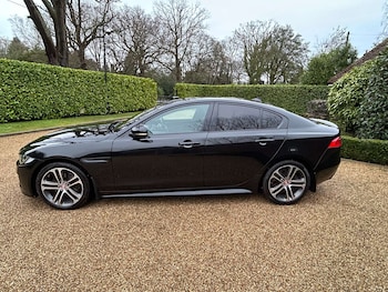 Used Jaguar XE 2015 for sale - 77271554: Photo