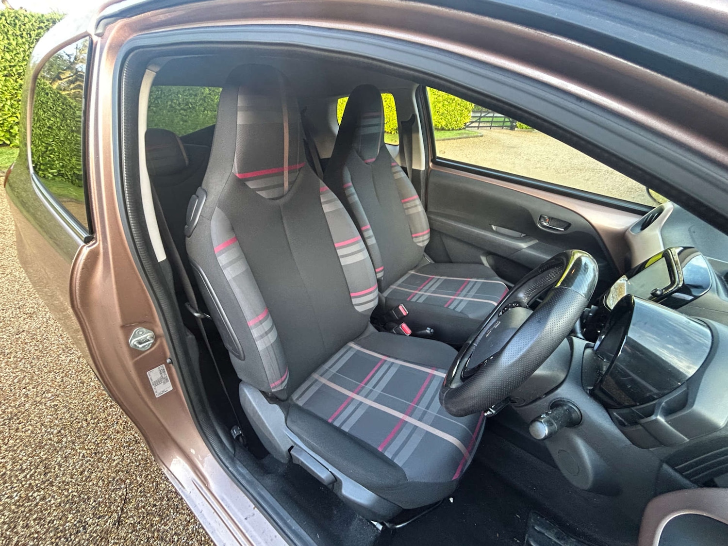 Used Peugeot 108 2014 for sale - 77523364: Photo 6