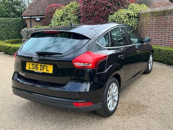 Used Ford Focus 2016 for sale - 78071003: Photo