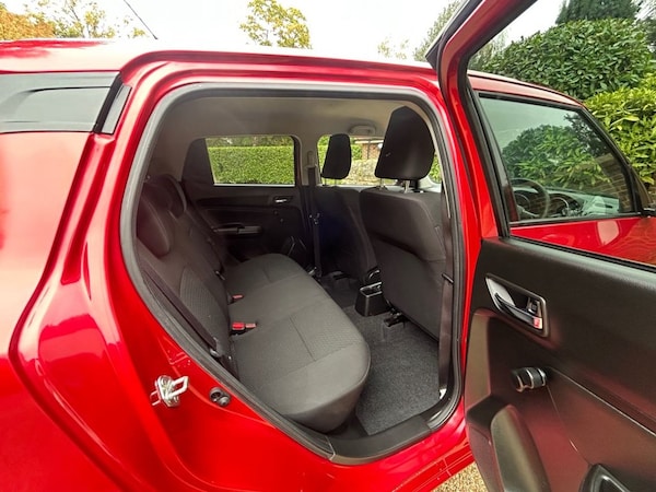 Used Suzuki Swift 2019 for sale - 76279889: Photo 15