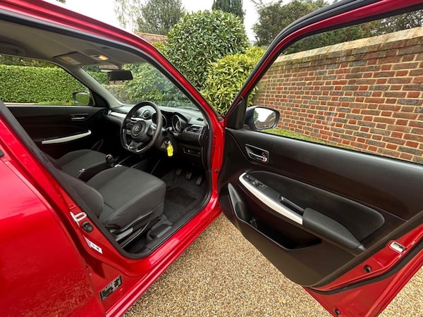 Used Suzuki Swift 2019 for sale - 76279889: Photo 18
