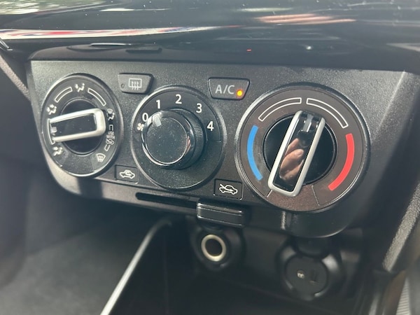 Used Suzuki Swift 2019 for sale - 76279889: Photo 23