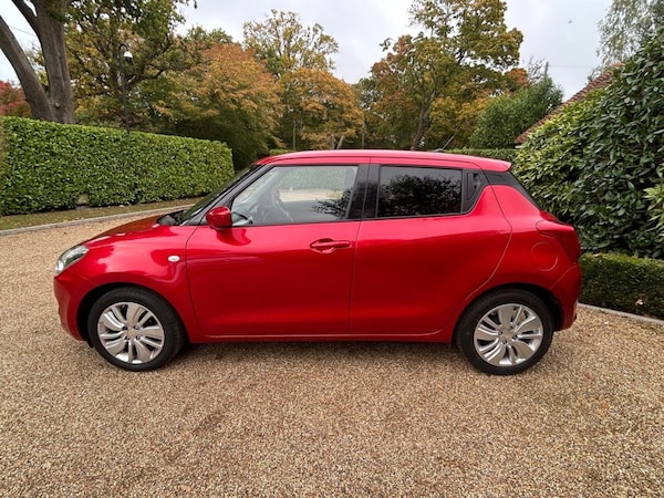 Used Suzuki Swift 2019 for sale - 76279889: Photo 3