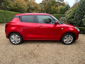 Used Suzuki Swift 2019 for sale - 76279889: Photo 4