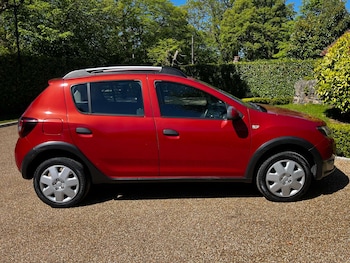 Used Dacia Sandero 2014 for sale - 78281639: Photo