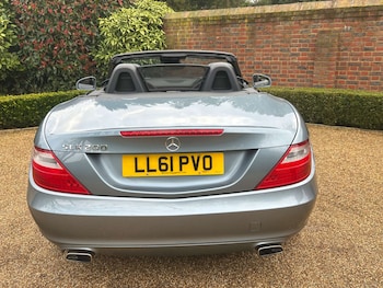 Used Mercedes-Benz SLK 2011 for sale - 77807444: Photo