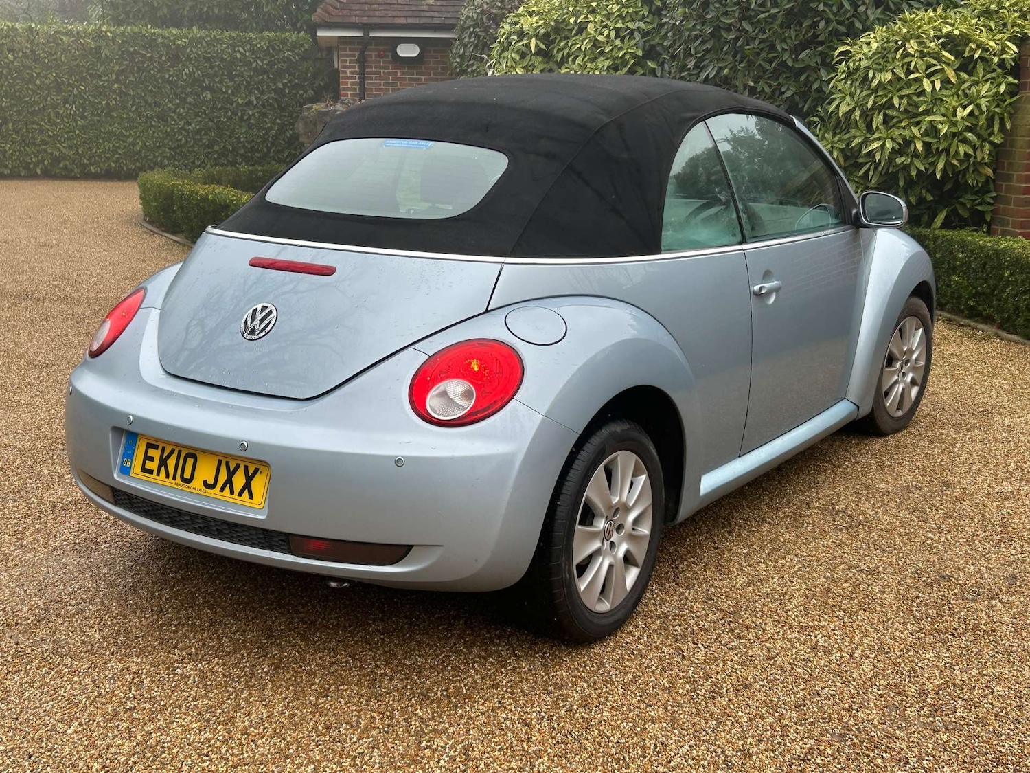 Used Volkswagen Beetle 2010 for sale - 77129038: Photo 3