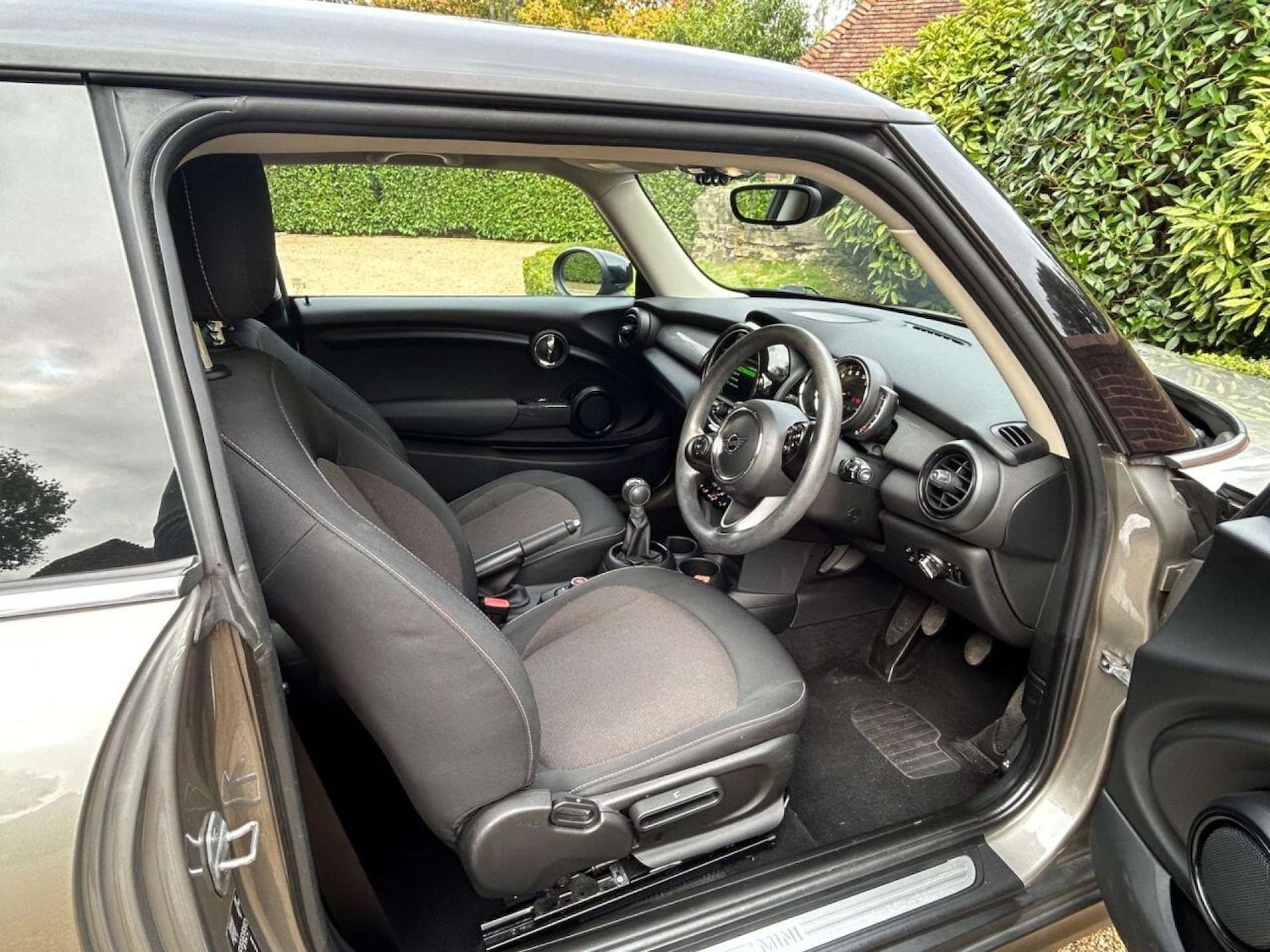 Used MINI Hatch 2019 for sale - 77086230: Photo 18