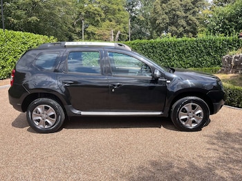 Used Dacia Duster 2016 for sale - 78945302: Photo