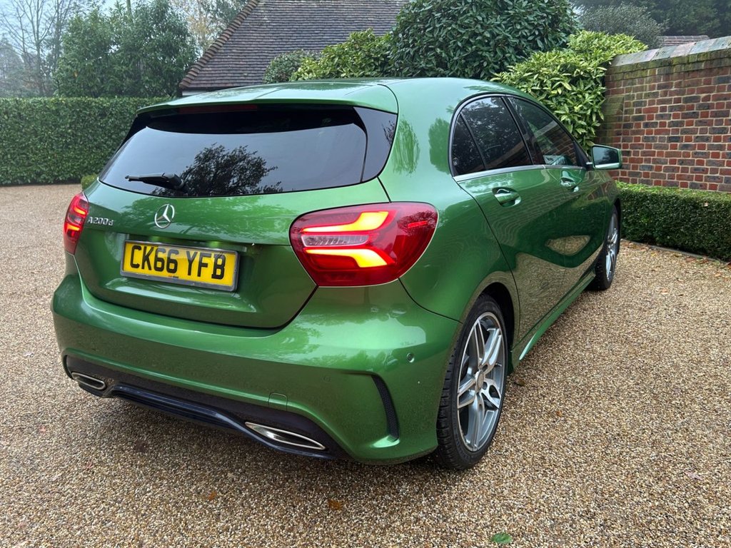 Used Mercedes-Benz A-Class 2017 for sale - 76563351: Photo 2