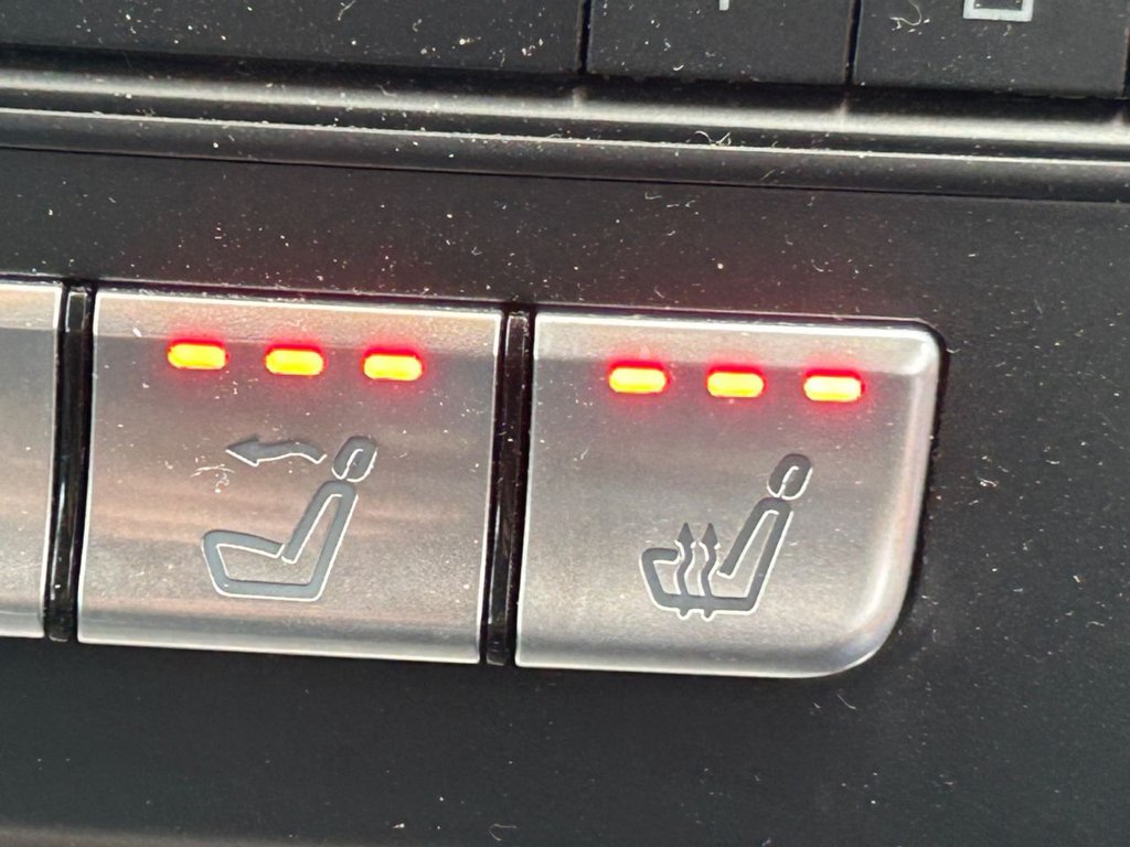 Used Mercedes-Benz E Class 2016 for sale - 76430198: Photo 32