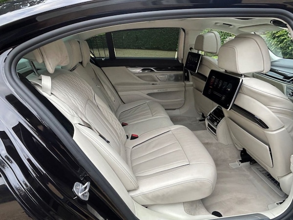 Used BMW 7 Series 2017 for sale - 76056924: Photo 21