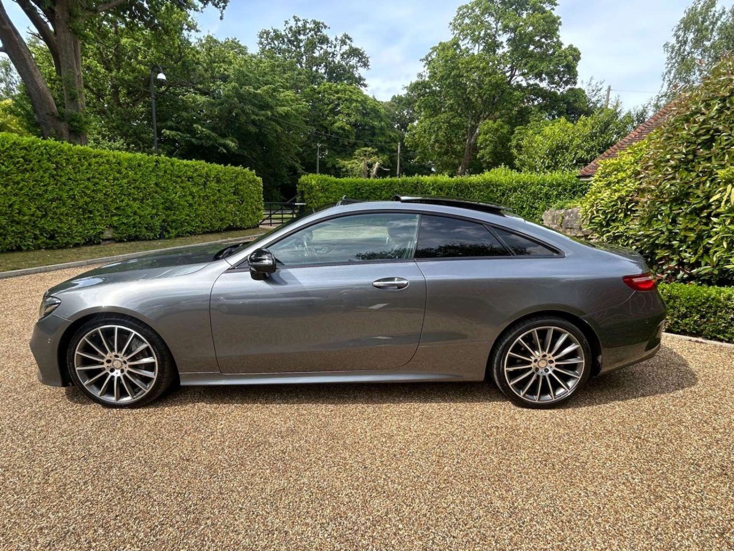 Used Mercedes-Benz E Class 2017 for sale - 77086200: Photo 4