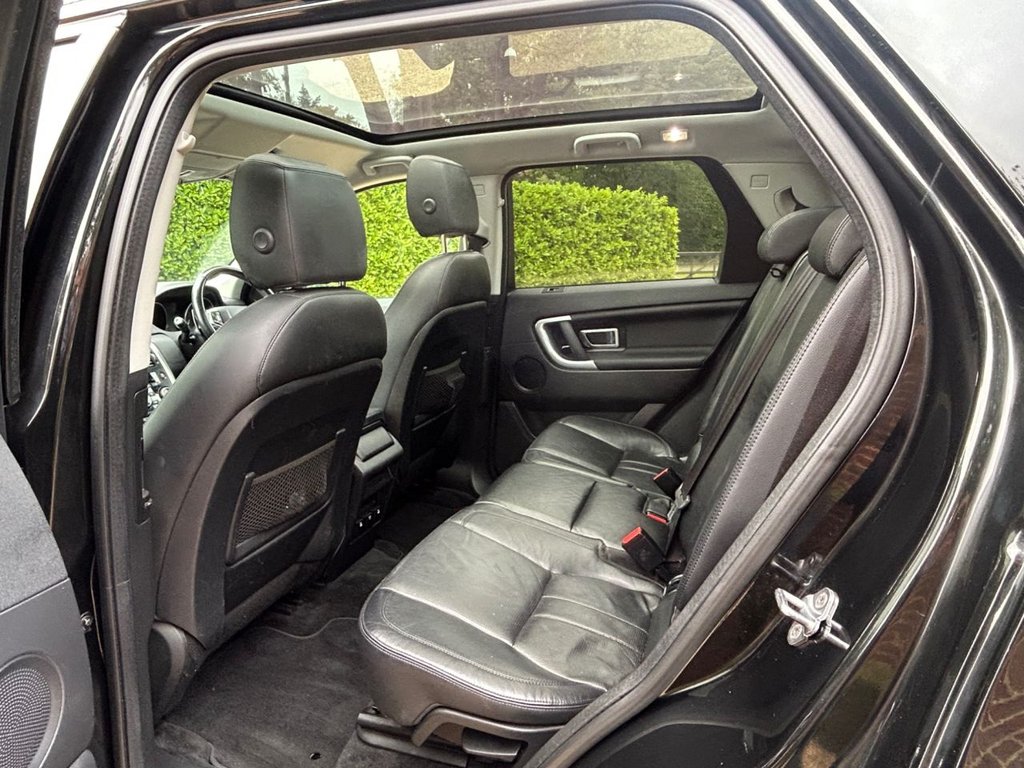 Used Land Rover Discovery Sport 2017 for sale - 76685992: Photo 14