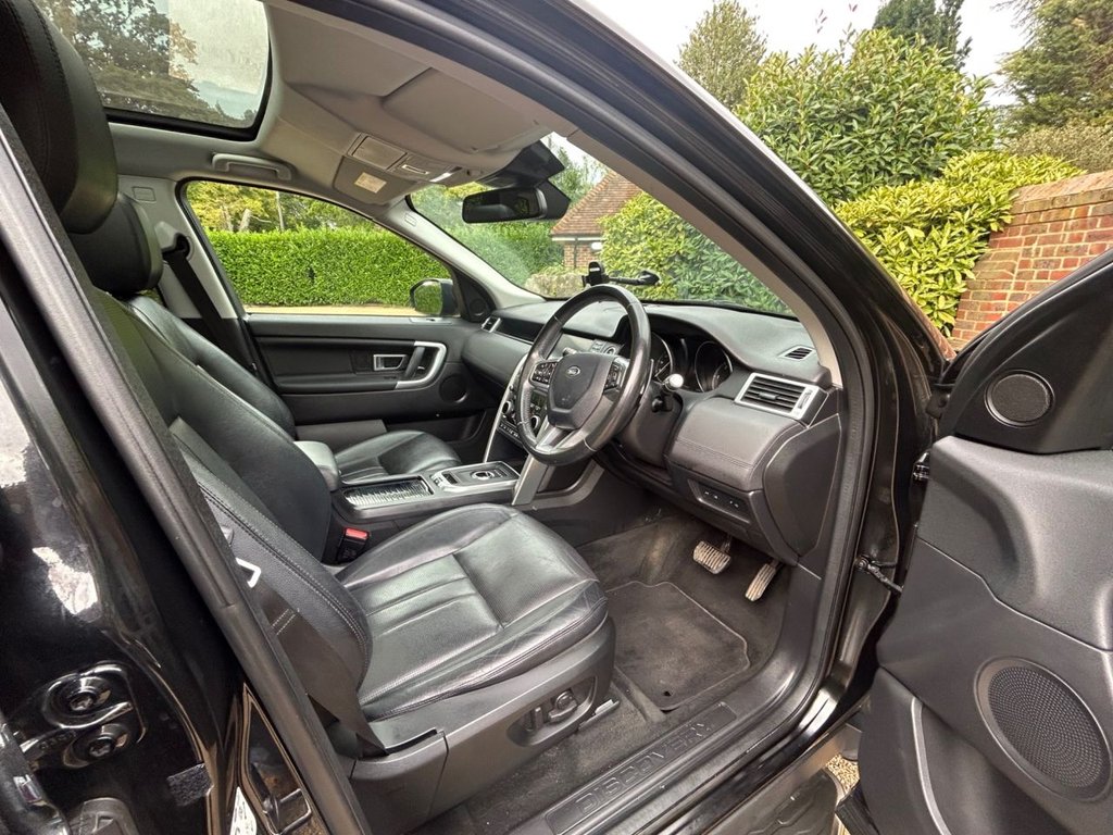 Used Land Rover Discovery Sport 2017 for sale - 76685992: Photo 17