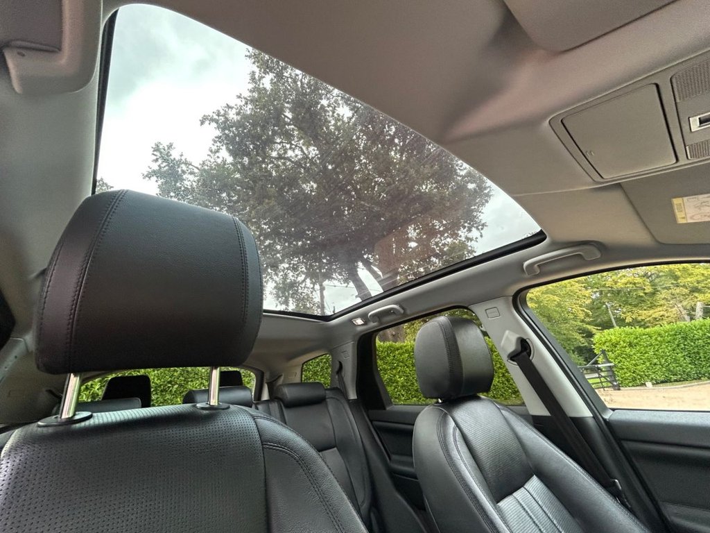 Used Land Rover Discovery Sport 2017 for sale - 76685992: Photo 24