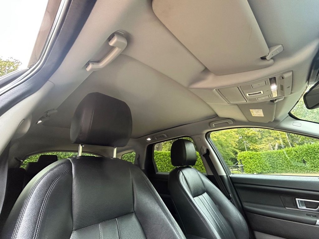 Used Land Rover Discovery Sport 2017 for sale - 76685992: Photo 26