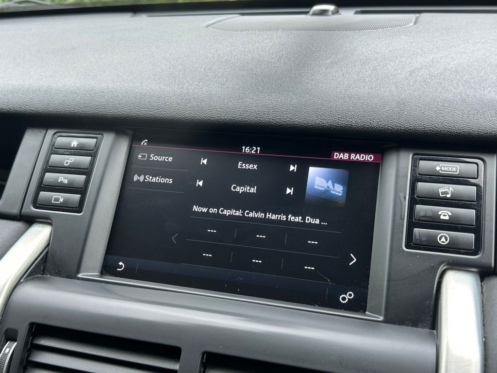 Used Land Rover Discovery Sport 2017 for sale - 76685992: Photo 31