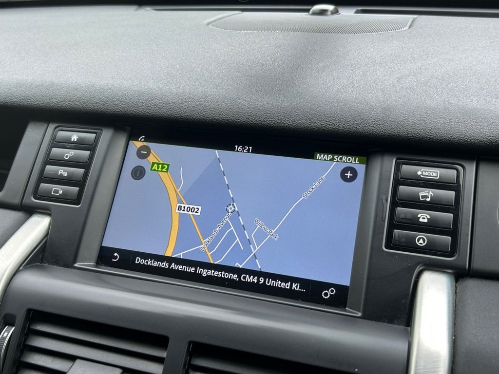 Used Land Rover Discovery Sport 2017 for sale - 76685992: Photo 32