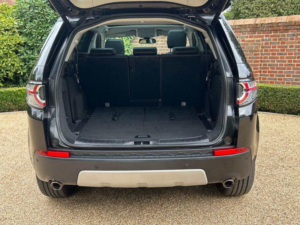 Used Land Rover Discovery Sport 2017 for sale - 76685992: Photo 7