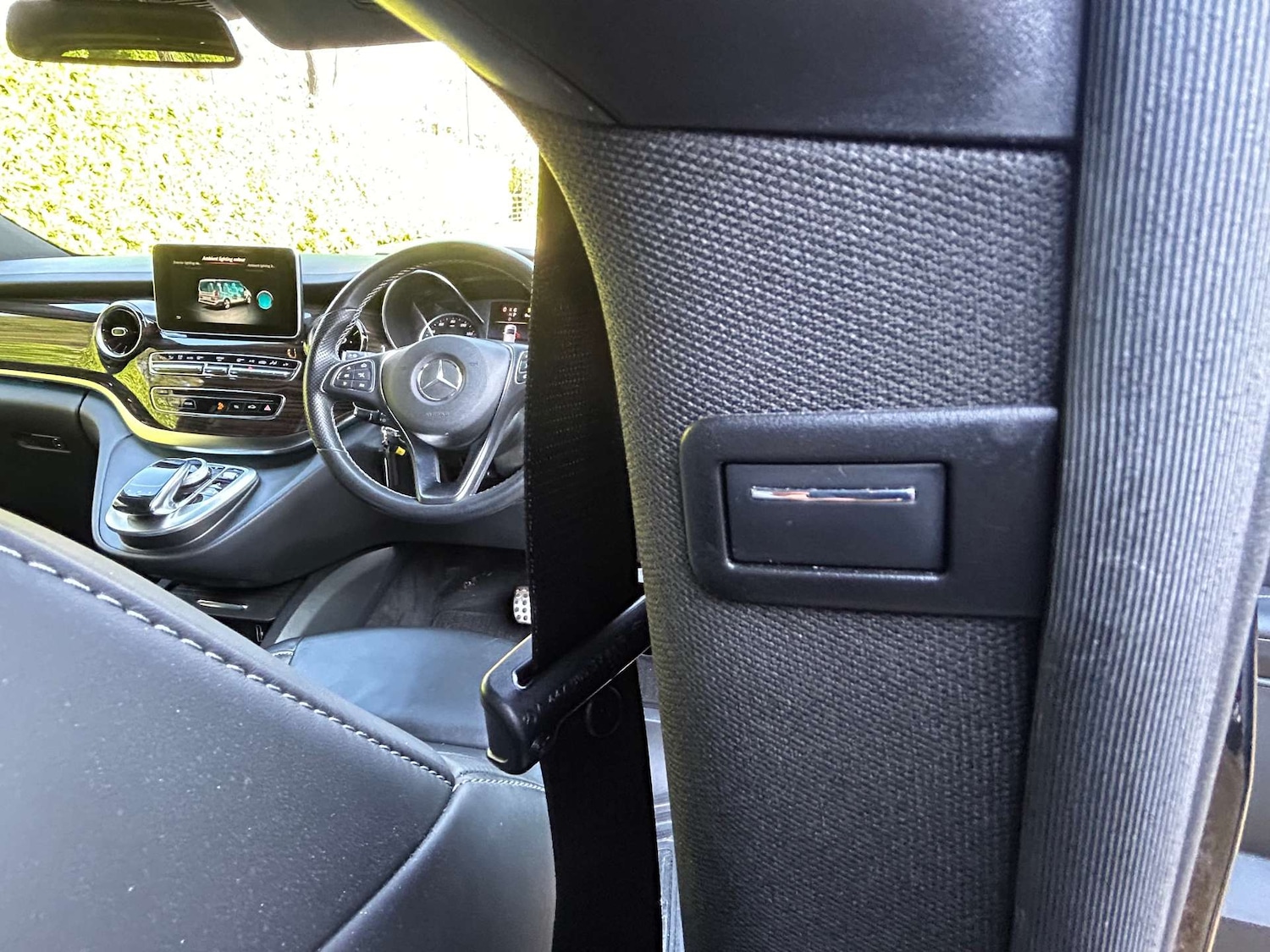 Used Mercedes-Benz V-Class 2020 for sale - 77961740: Photo 11