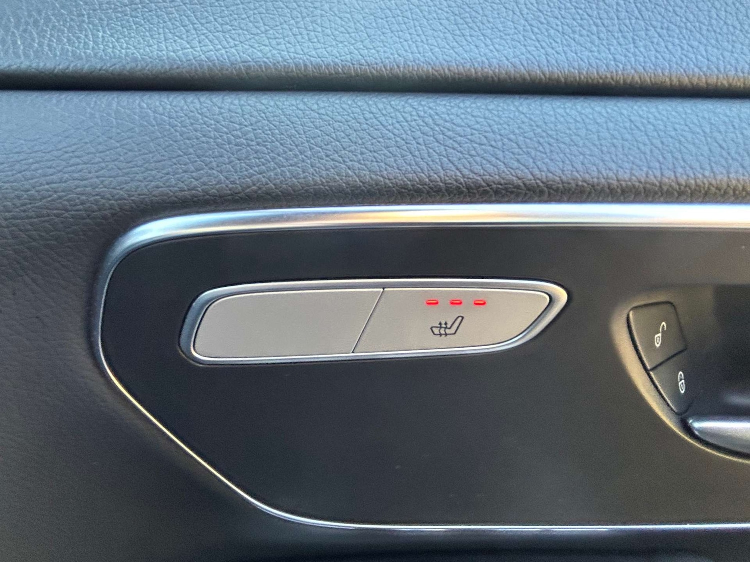 Used Mercedes-Benz V-Class 2020 for sale - 77961740: Photo 27