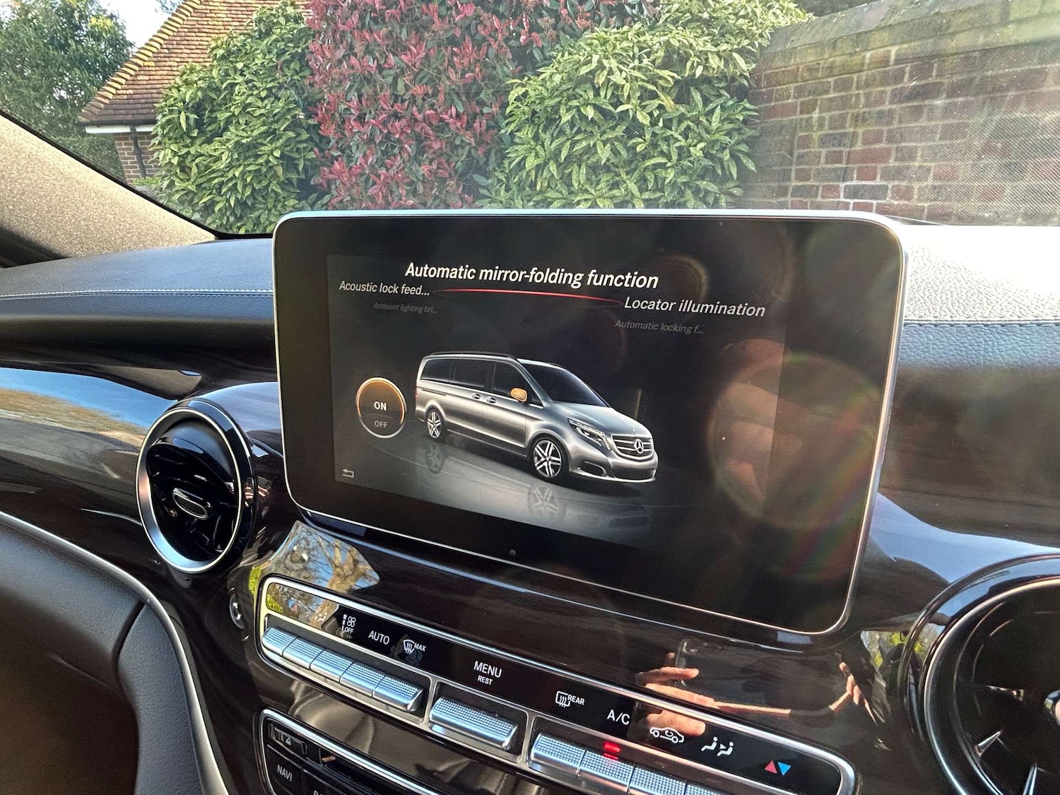 Used Mercedes-Benz V-Class 2020 for sale - 77961740: Photo 28