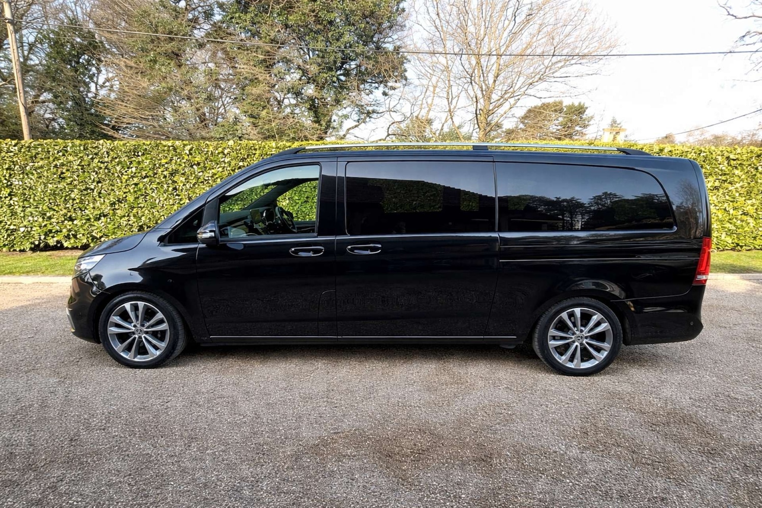 Used Mercedes-Benz V-Class 2020 for sale - 77961740: Photo 4